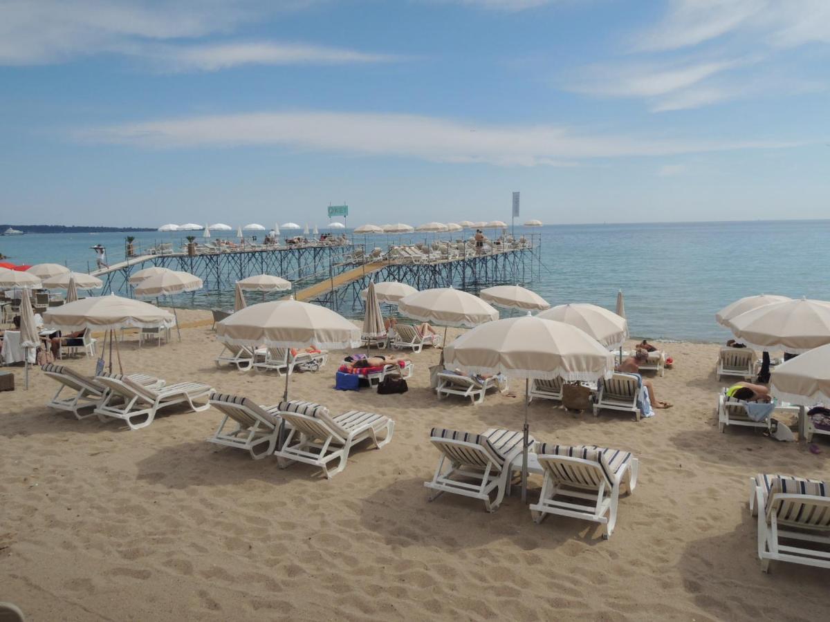 Apartment 4br Luxury Family Loft - Walk To & Shopping, Air Cond & Sunny Terrace Totolulucannes
